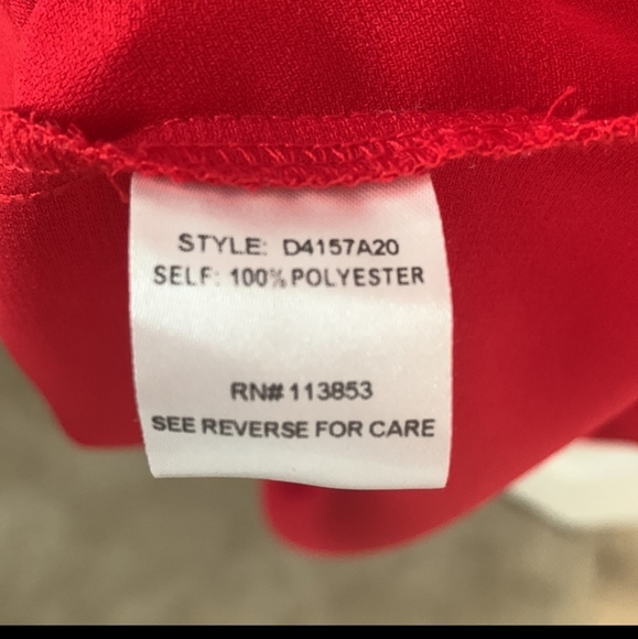 Gorgeous red dress - Picture 5 of 5